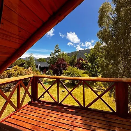 Casa Puelo Hosteria Y Cabanas Lago Puelo Exterior photo